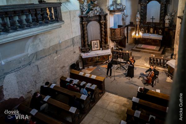 NOC KOSTELŮ 2021 – Kralupy a okolí – Zeměchy • Koncert komorní hudby